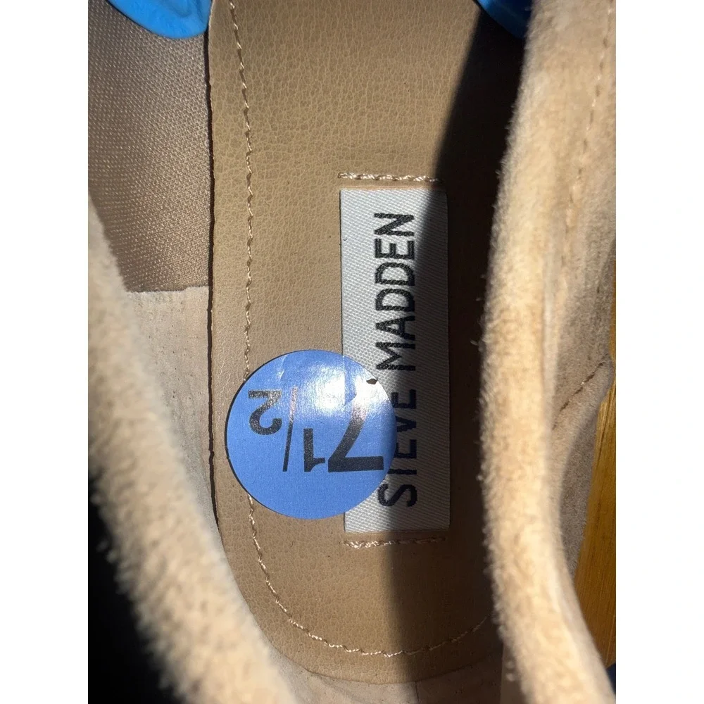 Steve Madden Tan Suede Bit Loafers Gold Hardware Slip On Flats Womens 7.5 - Picture 3 of 11